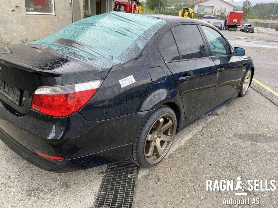 BMW 5-Serie 2003-2010 (E60/E61) (E60/E61), Motorkode: 256D2, Girkassekode: 