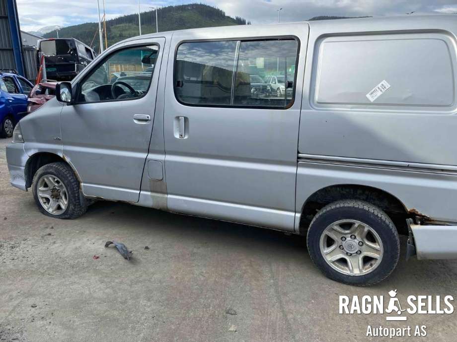 Toyota Hiace 2007-2012 (Fase 3) , Motorkode: 2KD-FTV, Girkassekode: 