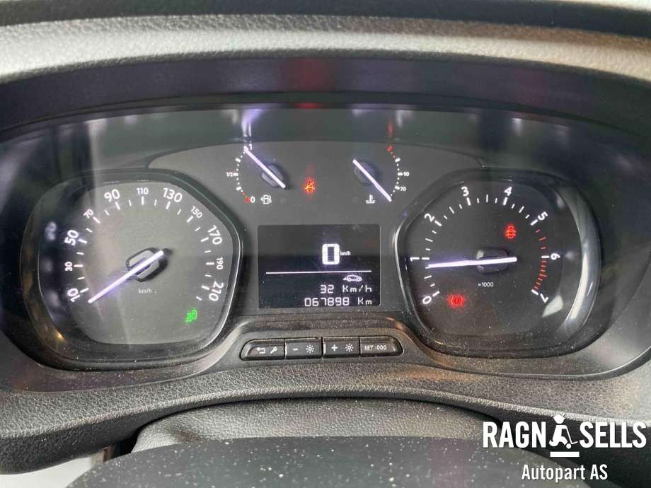 Toyota Proace 2016-->> (Type II) , Motorkode: AH01, Girkassekode: 