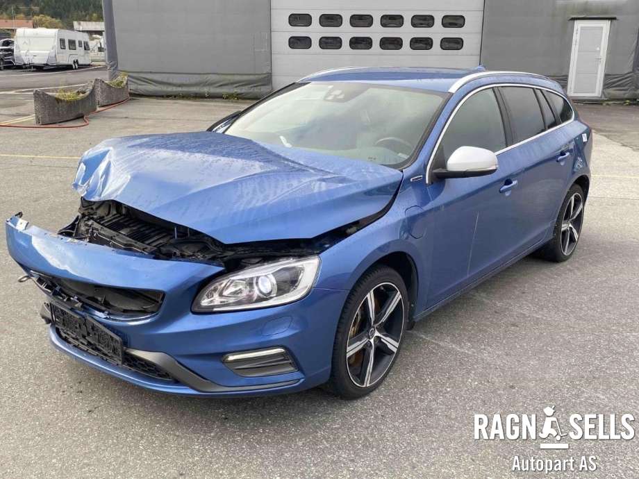 Volvo V60/V60 CC 2013-2018 (Type I, Fase 2) , Motorkode: D5244T20|VOLVO E1, Girkassekode: 