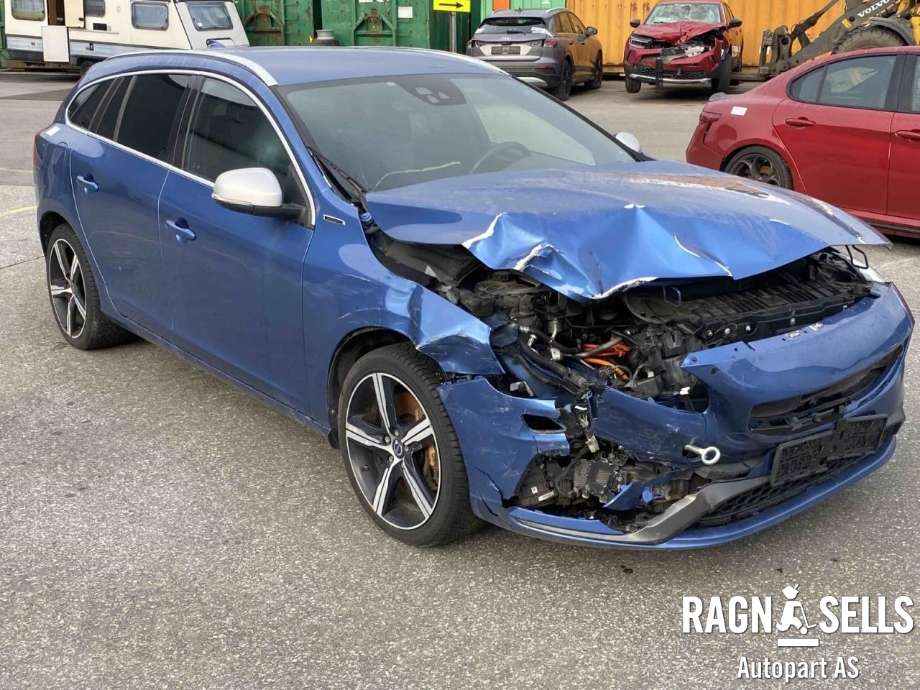 Volvo V60/V60 CC 2013-2018 (Type I, Fase 2) , Motorkode: D5244T20|VOLVO E1, Girkassekode: 