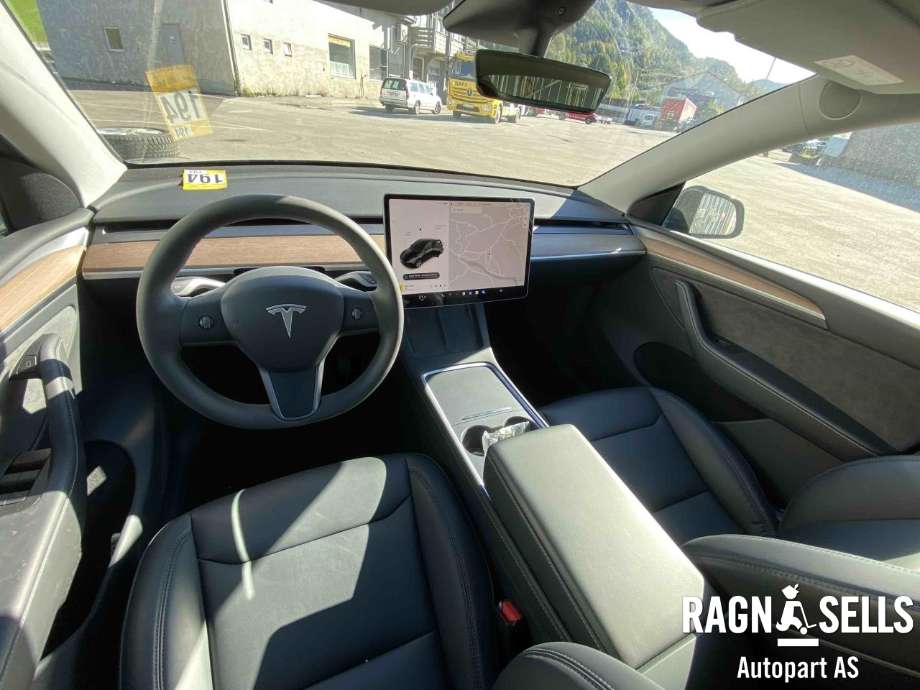 Tesla Model Y 2021-2024 (Type I) , Motorkode: 3D3|3D7, Girkassekode: 