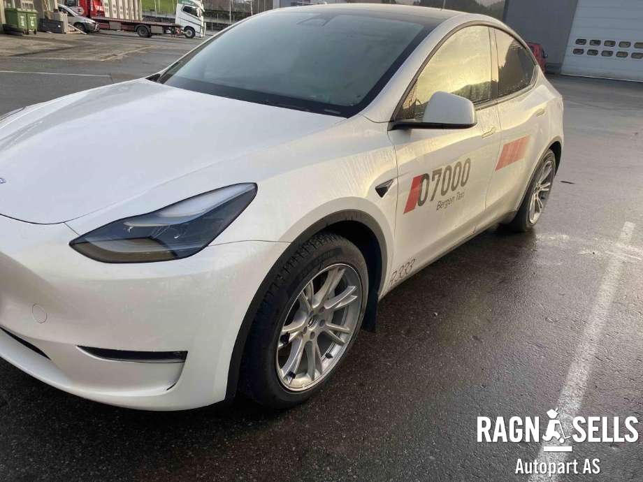 Tesla Model Y 2021-2024 (Type I) , Motorkode: 3D3|4D1, Girkassekode: 