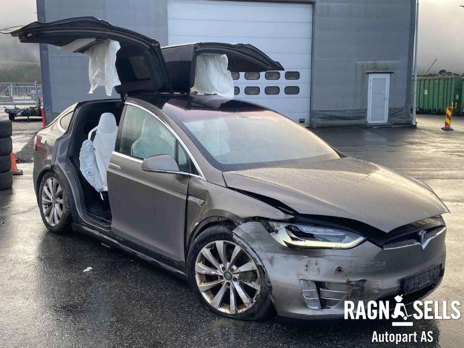 Tesla Model X 2016-->> , Motorkode: L2S|L2S, Girkassekode: 