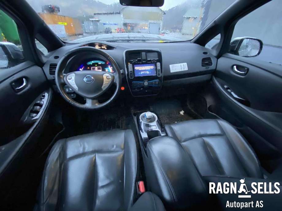 Nissan Leaf 2011-2017 (Type I) , Motorkode: EM57, Girkassekode: 