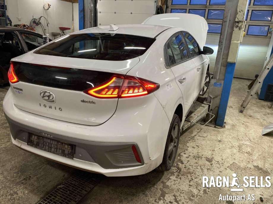 Hyundai Ioniq Electric 2016-2019 (Fase 1) , Motorkode: EM09, Girkassekode: 