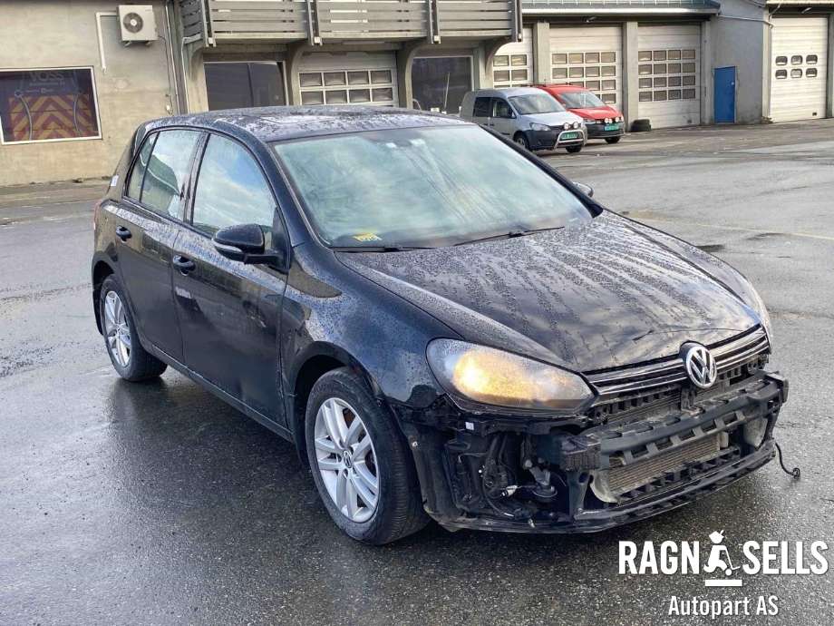 VW Golf VI 2008-2012 , Motorkode: CFFB, Girkassekode: LNM