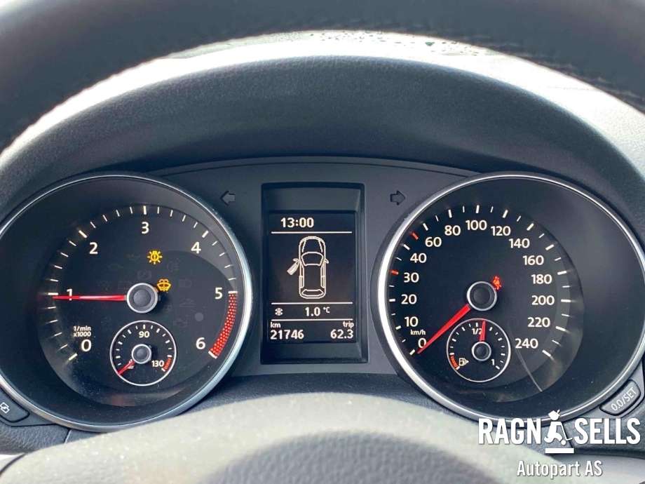 VW Golf VI 2008-2012 , Motorkode: CFFB, Girkassekode: LNM