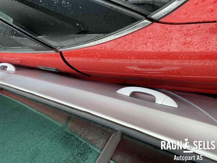 VW Golf VI 2008-2012 , Motorkode: CFFB, Girkassekode: LNM