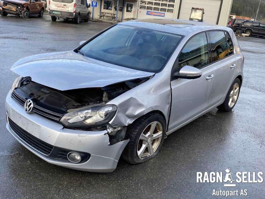 VW Golf VI 2008-2012 , Motorkode: CFFB, Girkassekode: LNM