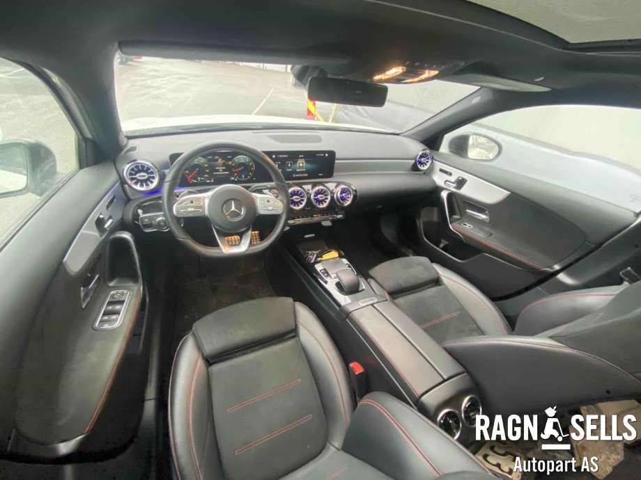 Mercedes A-Klasse 2018-->> (W177) (W177), Motorkode: 282914, Girkassekode: 