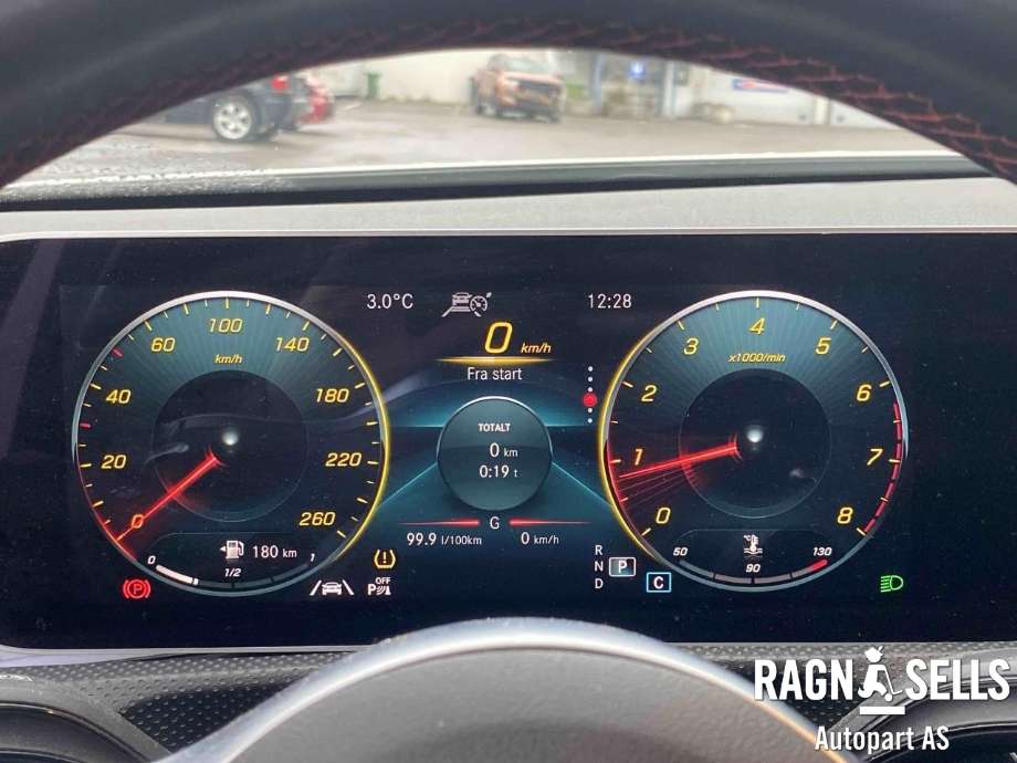 Mercedes A-Klasse 2018-->> (W177) (W177), Motorkode: 282914, Girkassekode: 