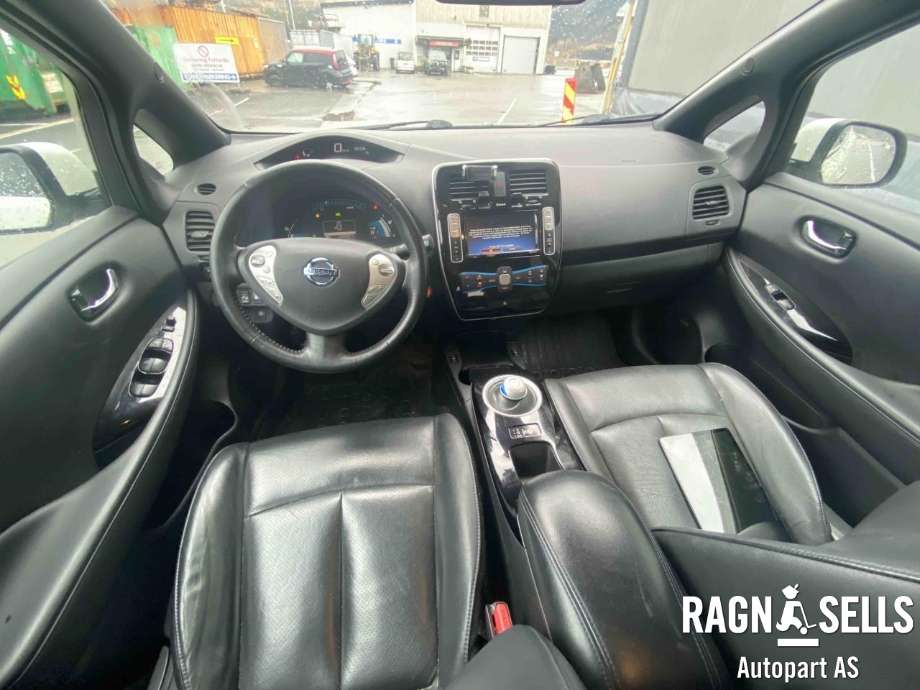 Nissan Leaf 2011-2017 (Type I) , Motorkode: EM57, Girkassekode: 