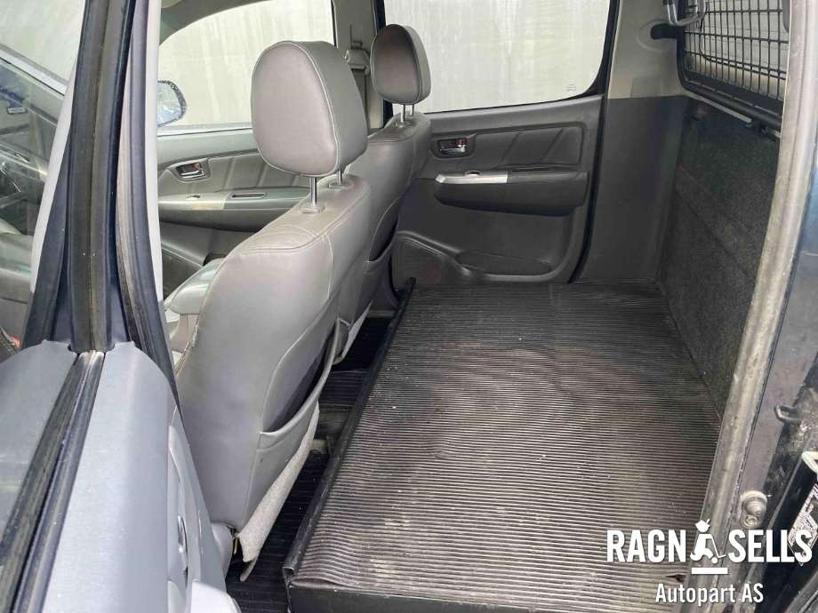Toyota Hilux 2012-2016 , Motorkode: 1KD-FTV, Girkassekode: 