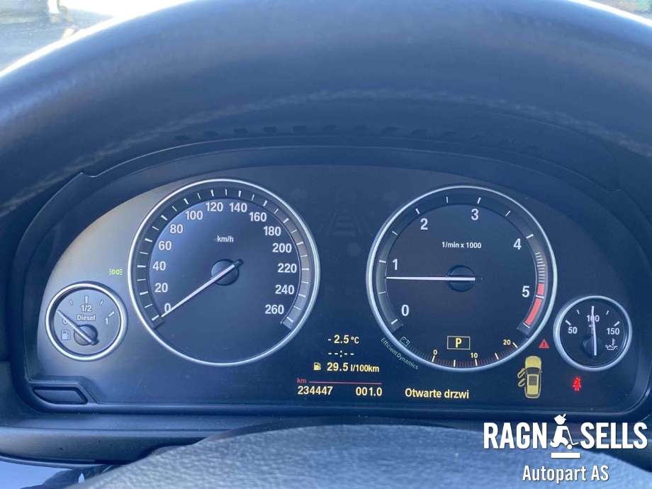 BMW 5-Serie 2010-2017 (F10/F11) (F10/F11), Motorkode: N47-D20C, Girkassekode: 