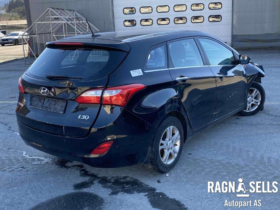 Hyundai i30 2012-2017 (Type II) , Motorkode: D4FB-6IL, Girkassekode: DCT - 7 SPEED