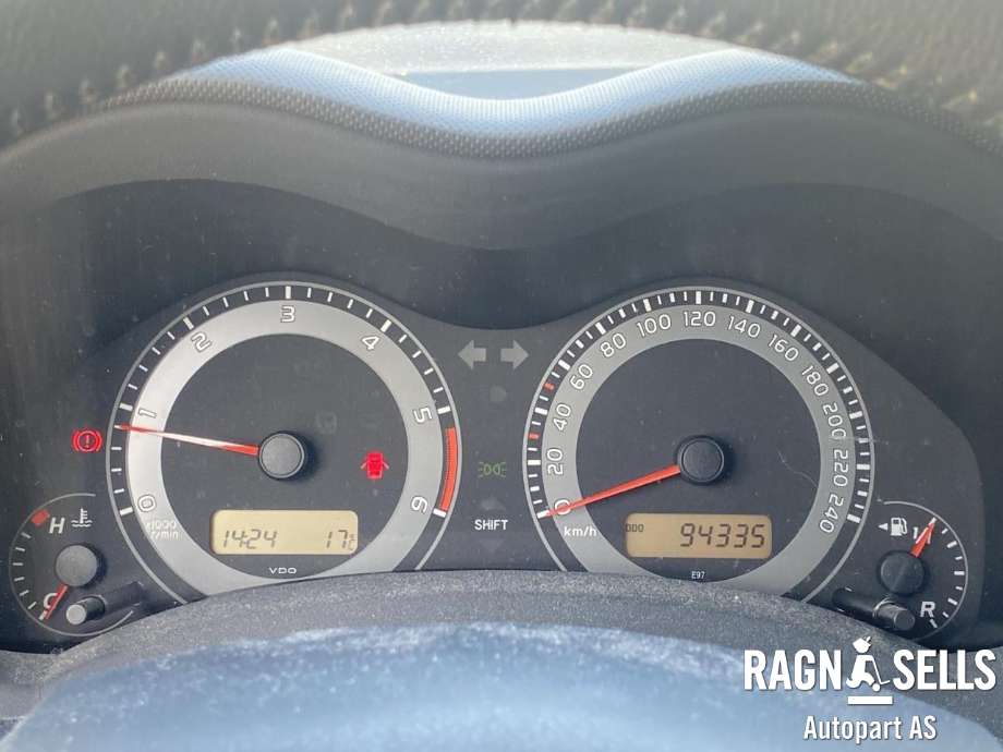 Toyota Auris 2010-2012 (Type I, Fase 2) , Motorkode: 1ND-TV, Girkassekode: 