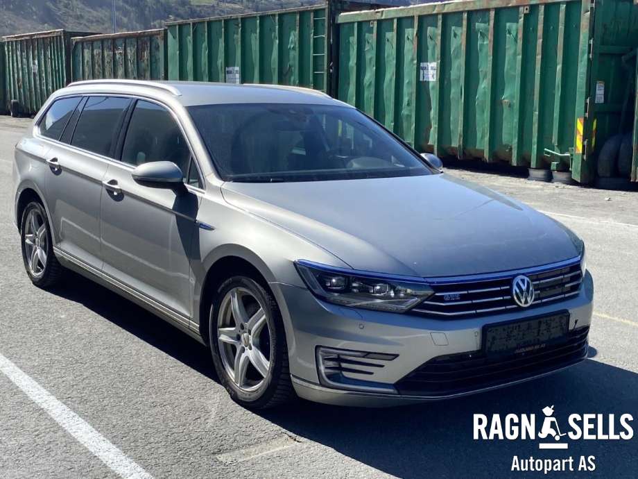 VW Passat 2015-2019 (Fase 1) (B8) (B8), Motorkode: CUKC, Girkassekode: RNV