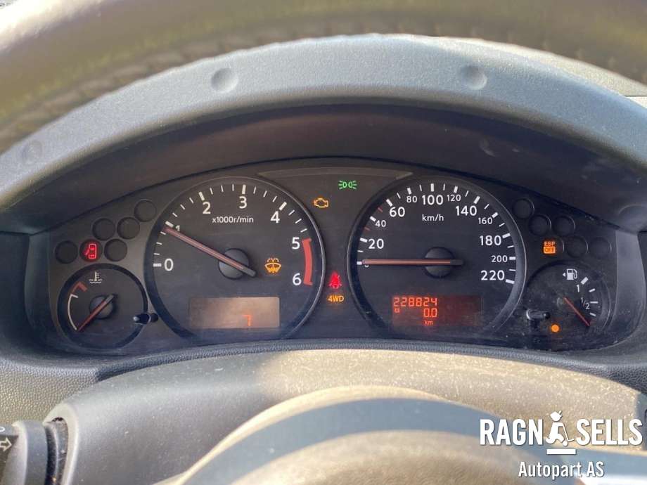 Nissan Navara 2010-2015 (Fase 2) (D40) (D40), Motorkode: YD25DDTI, Girkassekode: 