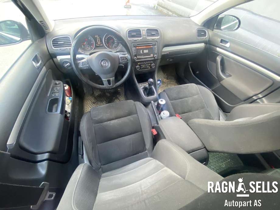 VW Golf VI 2008-2012 , Motorkode: CAYC, Girkassekode: NFQ