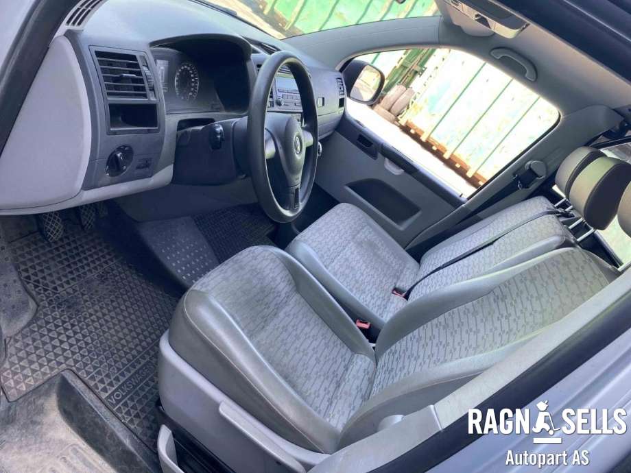 VW Transporter / Caravelle 2009-2015 (Fase 2) (T5) (T5), Motorkode: CAA, Girkassekode: 