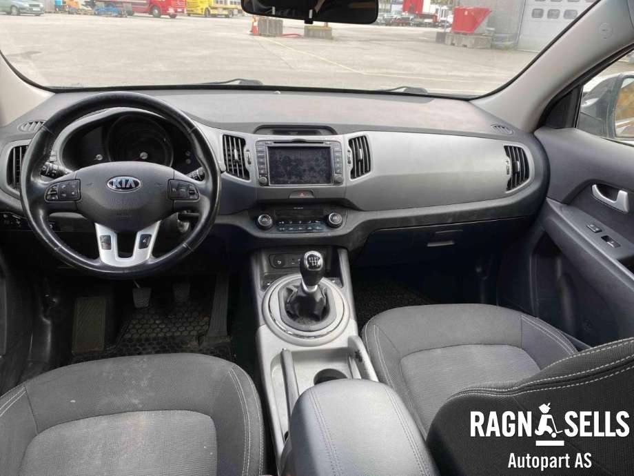 Kia Sportage 2010-2016 (Type III) , Motorkode: G4FD, Girkassekode: 