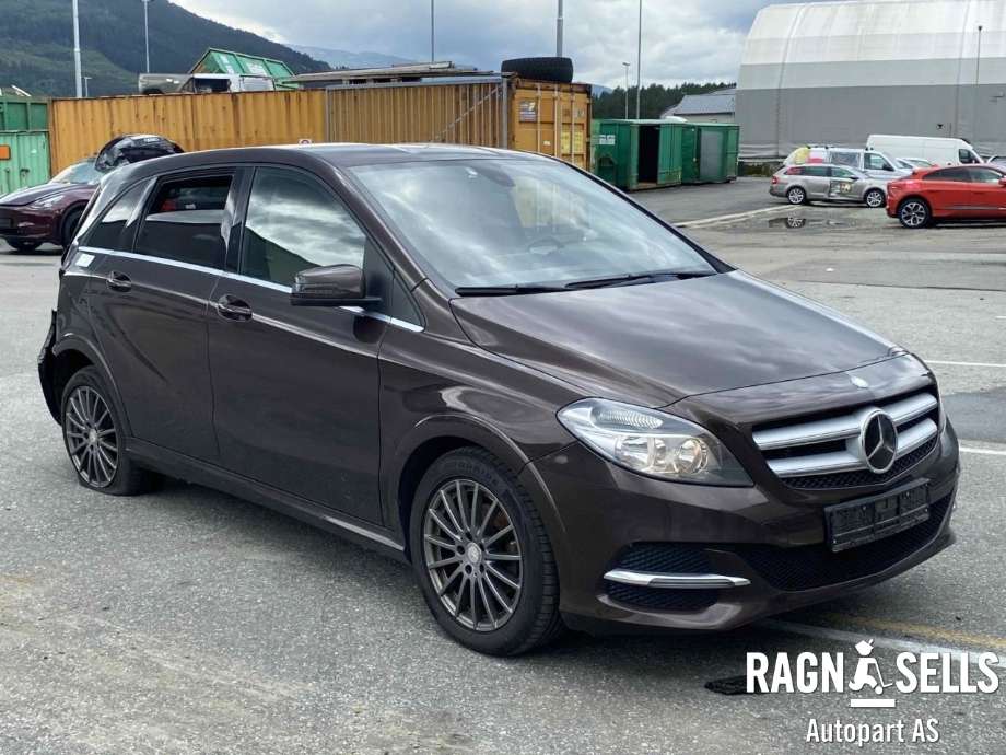 Mercedes B-Klasse, electric drive 2014-2018 (W242) (W242), Motorkode: EM0004, Girkassekode: 