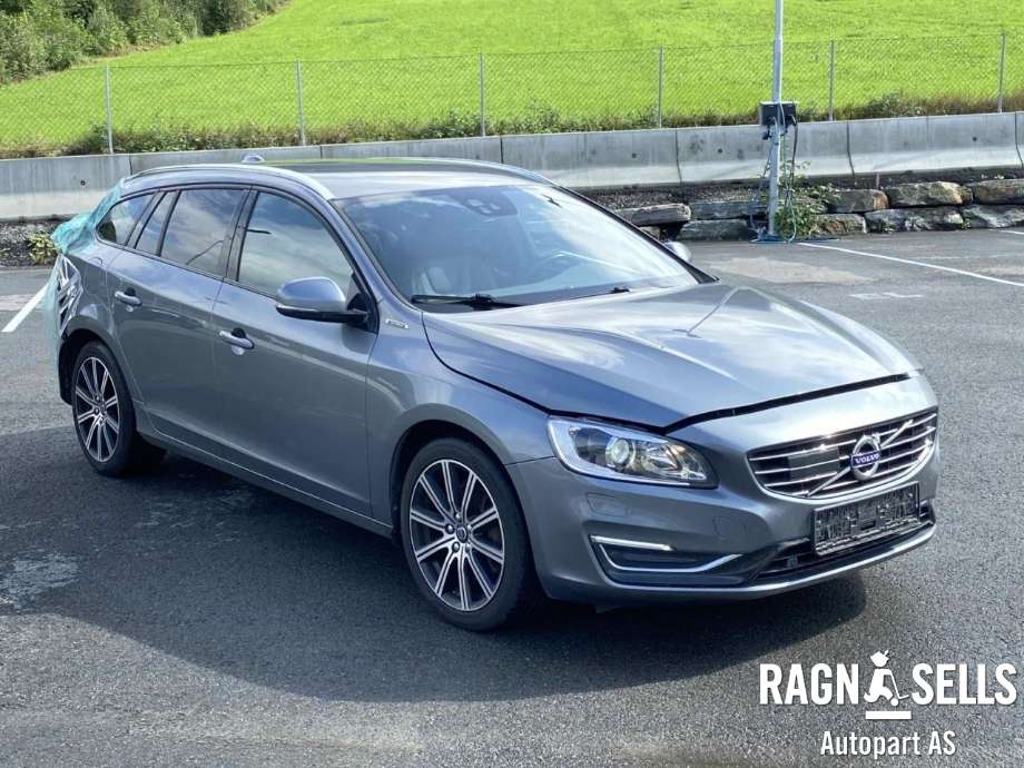 Volvo V60 / V60 CC 2018-->> (Type II) , Motorkode: D5244T20|VOLVO E1, Girkassekode: 