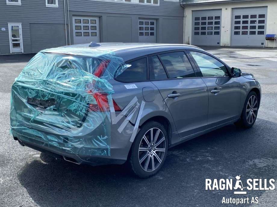 Volvo V60 / V60 CC 2018-->> (Type II) , Motorkode: D5244T20|VOLVO E1, Girkassekode: 