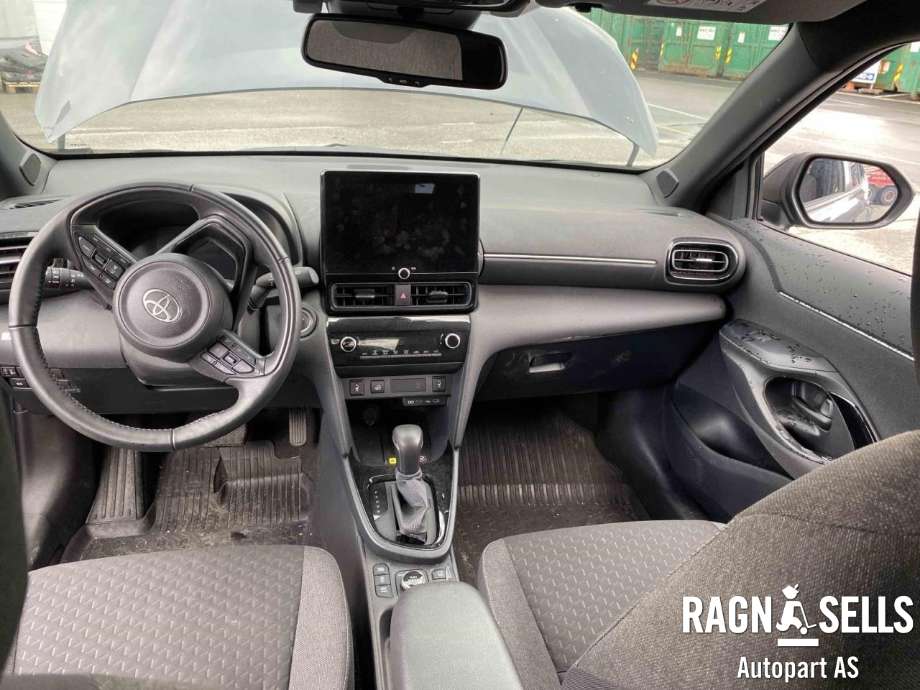 Toyota Yaris Cross (SUV) 2021-->> , Motorkode: M15A, Girkassekode: 