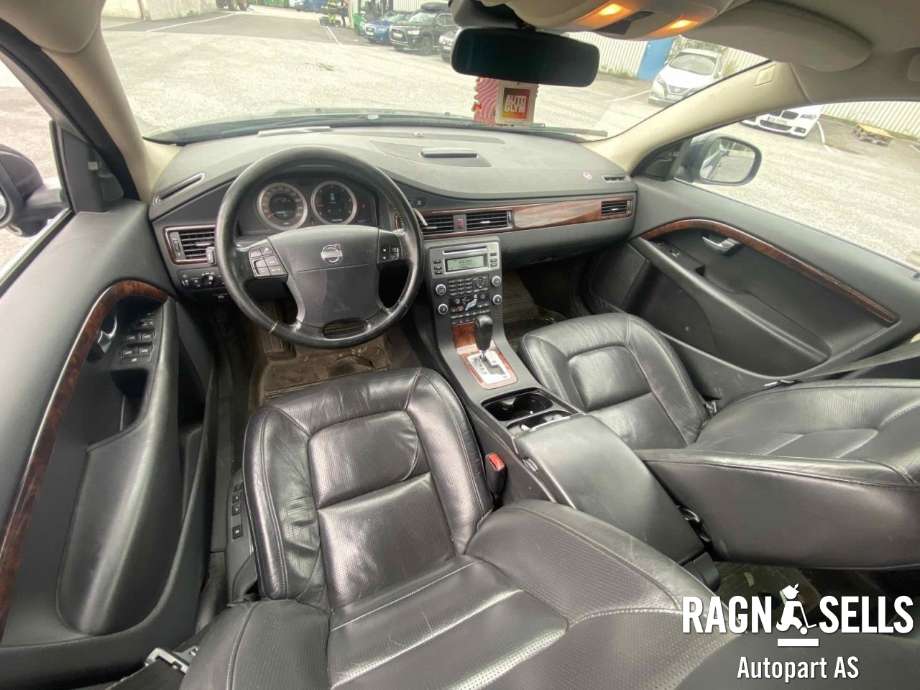 Volvo V70 2007-2013 (Type III, Fase 1) , Motorkode: D5244T(4), Girkassekode: 