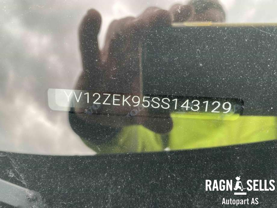 Volvo EX30 2023-->> , Motorkode: TZ180XSB01|TZ220XSA02, Girkassekode: 