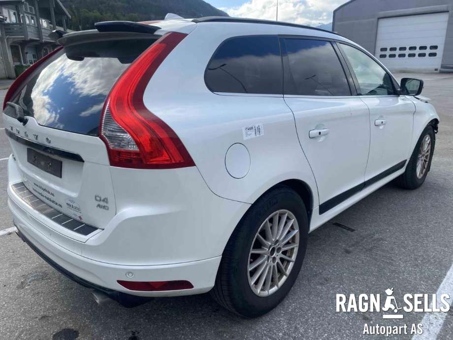 Volvo XC60 2014-2017 (Type I, Fase 2) , Motorkode: D5244T21, Girkassekode: 