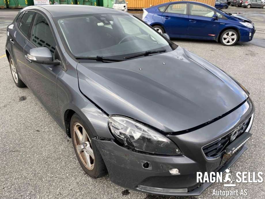 Volvo V40 2012-2019 delebil , Motorkode: D4162T, Girkassekode: 