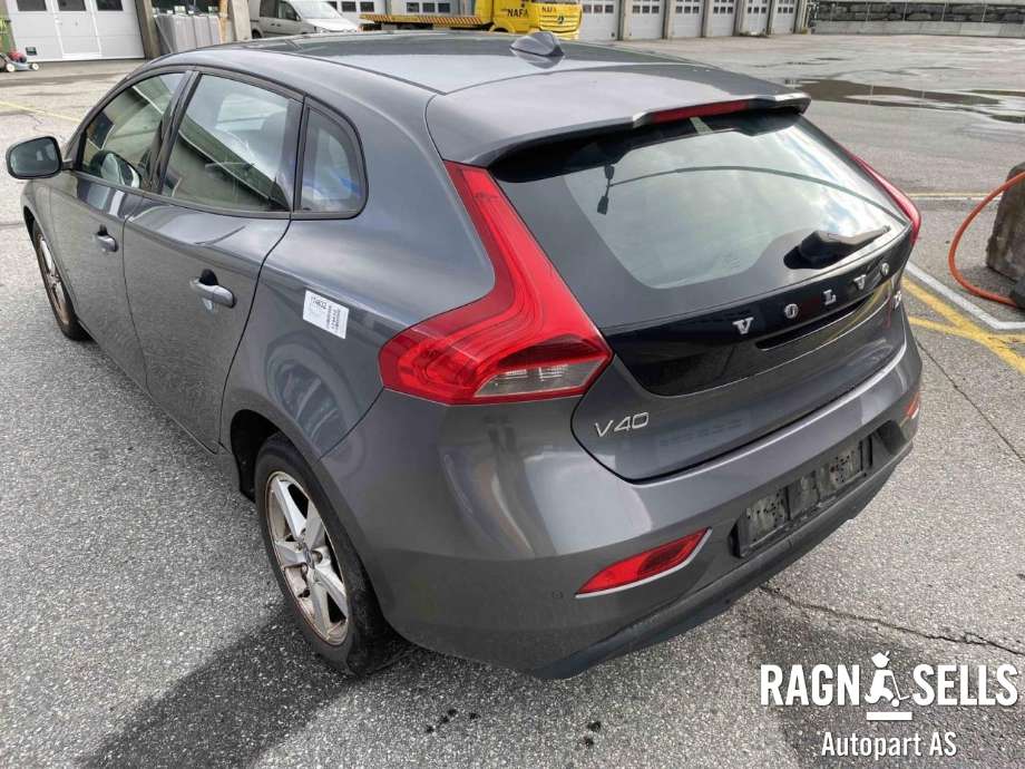 Volvo V40 2012-2019 delebil , Motorkode: D4162T, Girkassekode: 