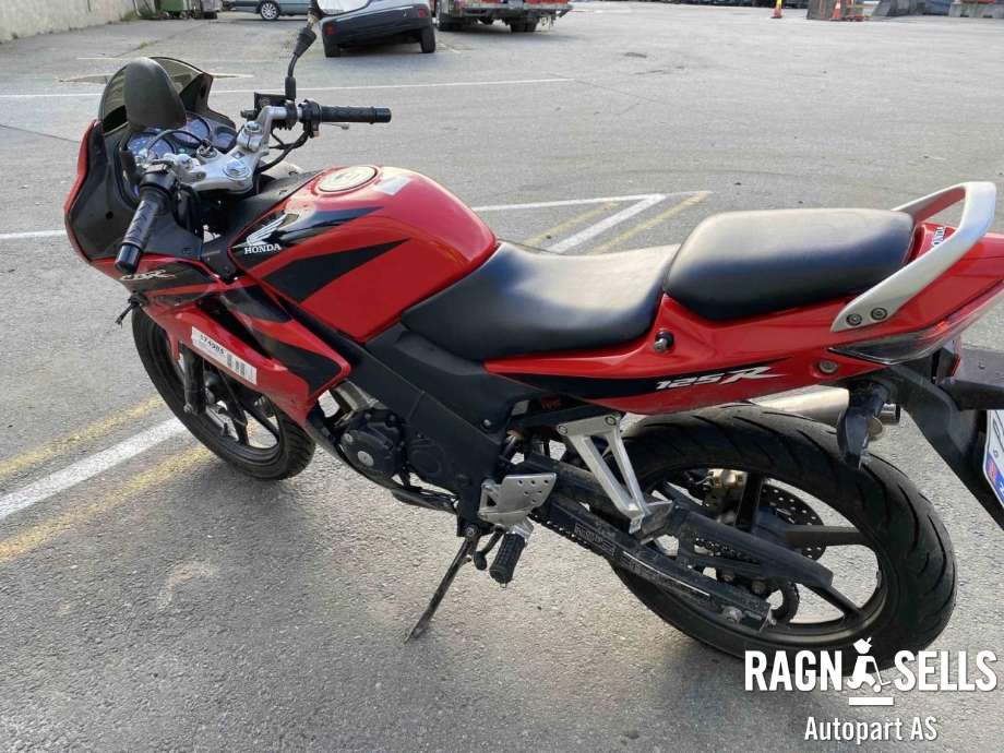 MC Honda CBR125R 2011-2016 , Motorkode: JC39E, Girkassekode: 