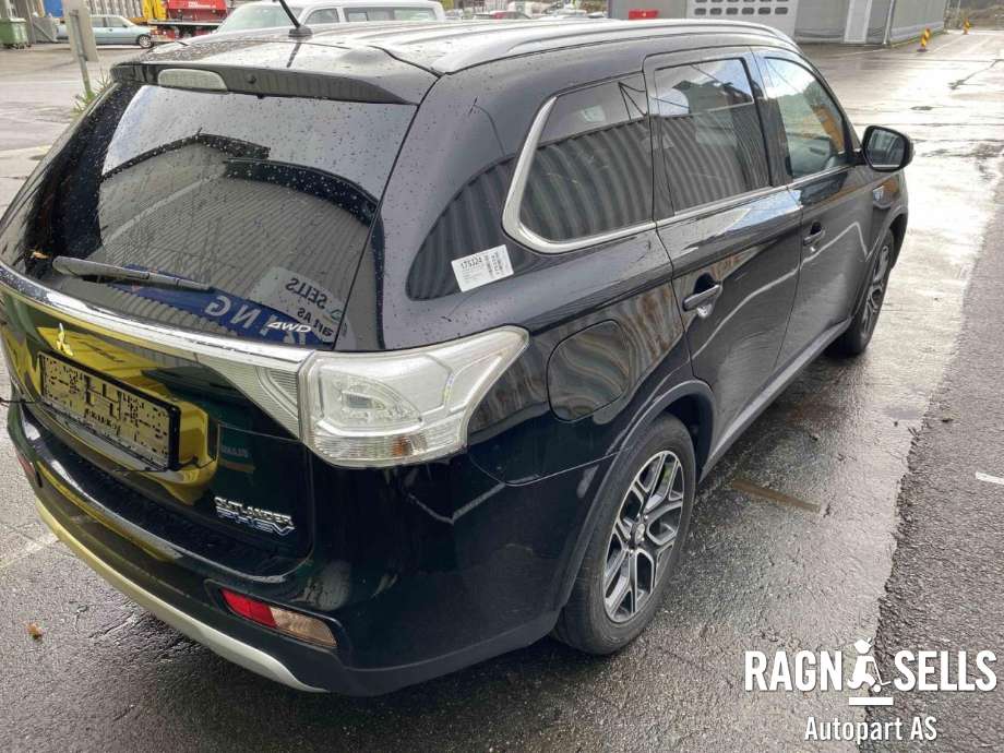 Mitsubishi Outlander 2012-2015 (Type III, Fase 1) , Motorkode: 4B11|S61, Girkassekode: 