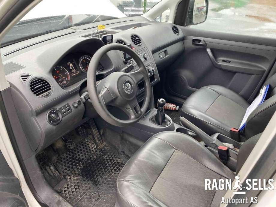 VW Caddy 2010-2015 (Type III, Fase 2) , Motorkode: CAY, Girkassekode: 