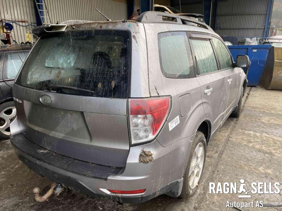 Subaru Forester 2008-2013 (Type III) , Motorkode: EE20, Girkassekode: