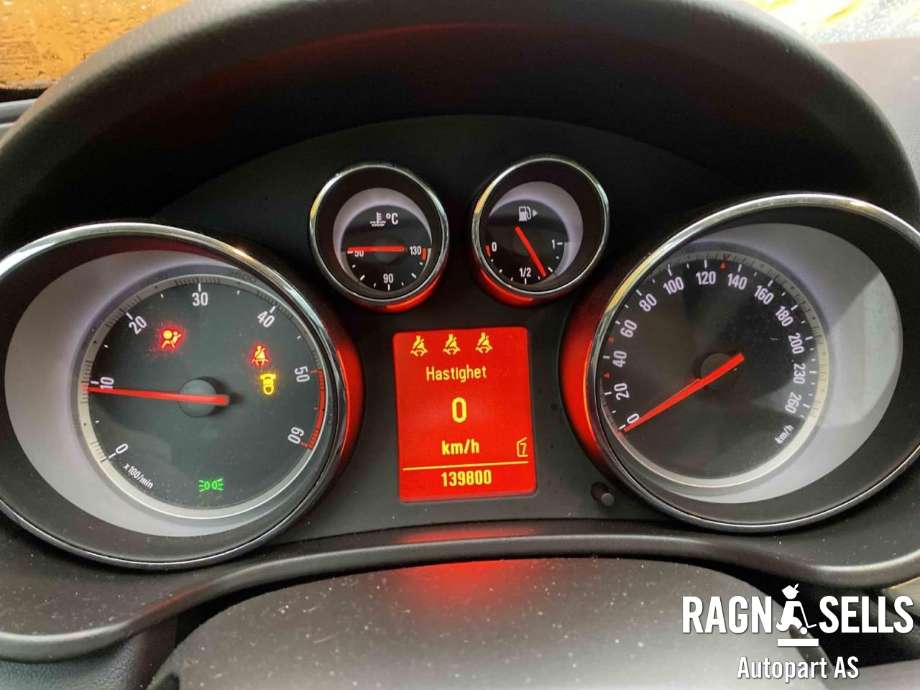 Opel Insignia A 2009-2014 , Motorkode: A20DT, Girkassekode: 