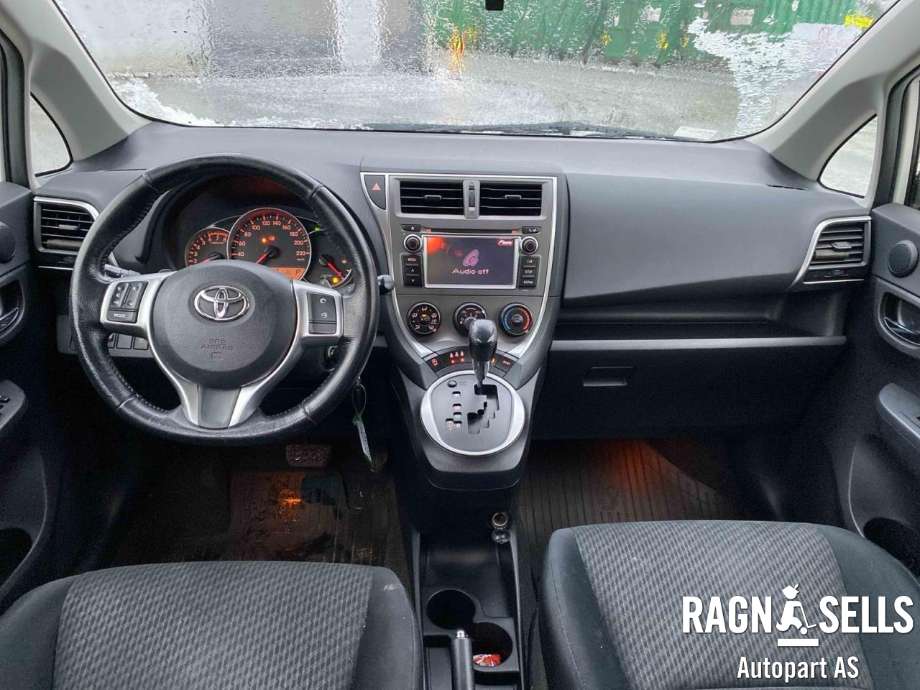Toyota Verso-S 2011-2015 (COMBI) (COMBI), Motorkode: 1NR-FE, Girkassekode: 