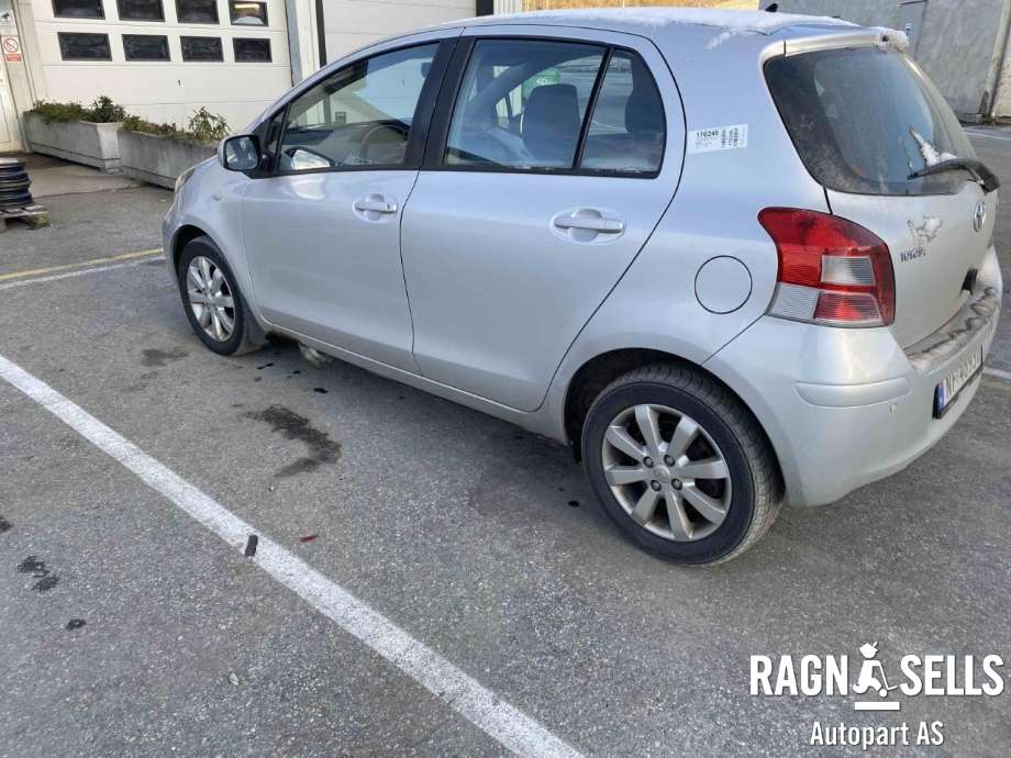 Toyota Yaris 2009-2011 (Type II, Fase 2) , Motorkode: 1KR-FE, Girkassekode: