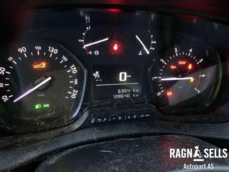 Toyota Proace 2016-->> (Type II) , Motorkode: AH01, Girkassekode: 4WD