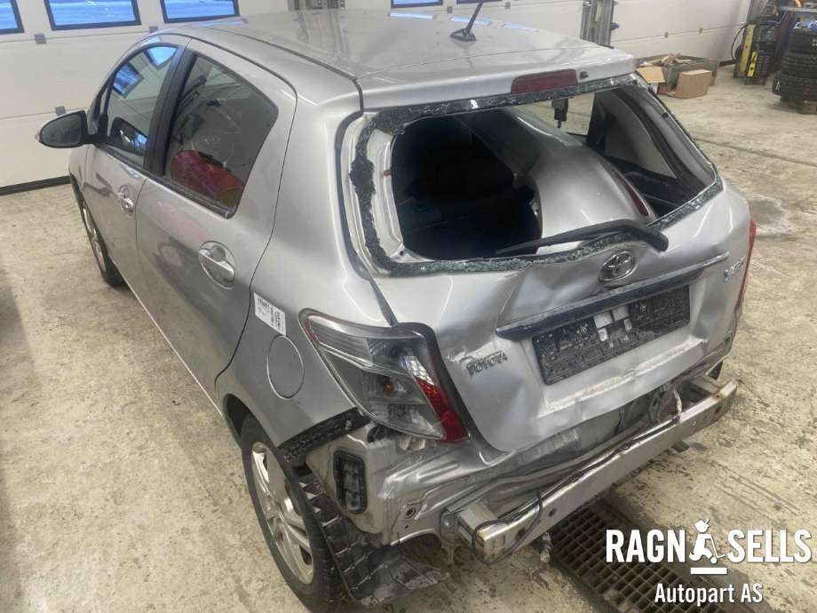 Toyota Yaris 2012-2014 (Type III, Fase 1) , Motorkode: 1KR-FE, Girkassekode: 