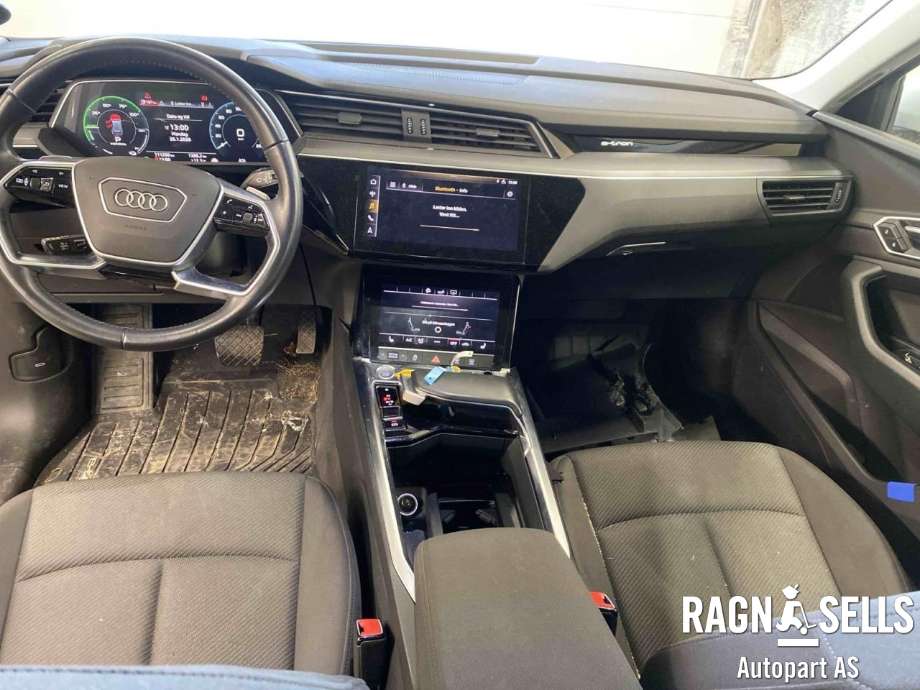 Audi e-tron 2018-->> , Motorkode: EAS|EAW, Girkassekode: 