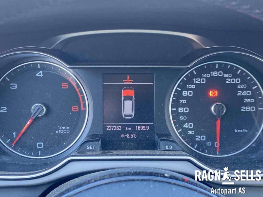Audi A4 2007-2014 (Type IV) (B8) delebil , Motorkode: CJC, Girkassekode: 