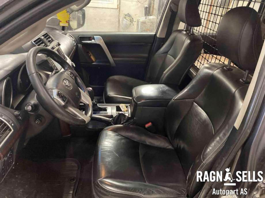 Toyota Land Cruiser 150 2014-->> (Fase 2) , Motorkode: 1KD-FTV, Girkassekode: 