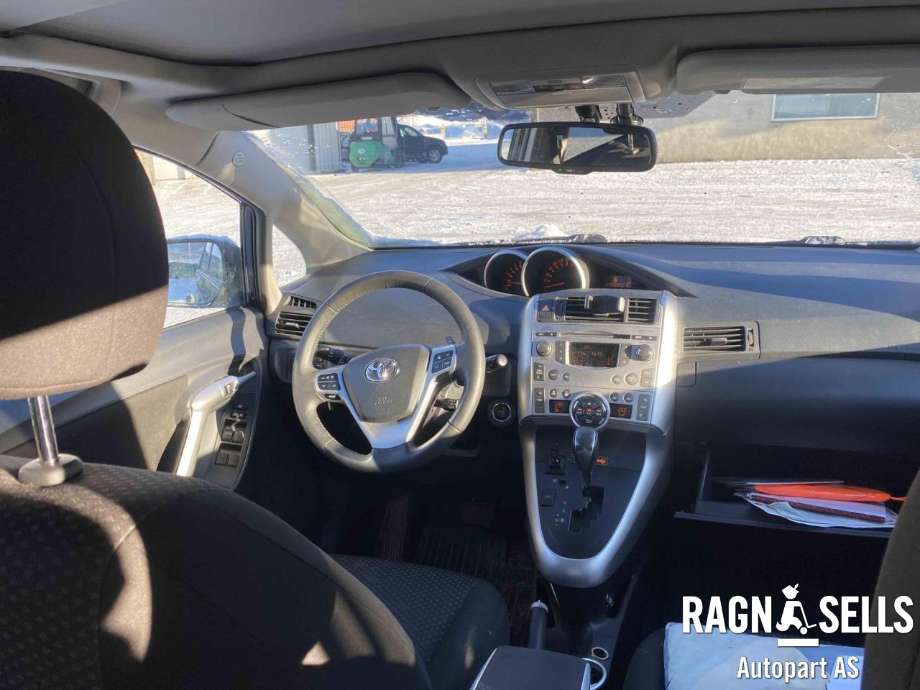 Toyota Verso 2009-2016 (Type III) delebil , Motorkode: 2ZR-FAE, Girkassekode: