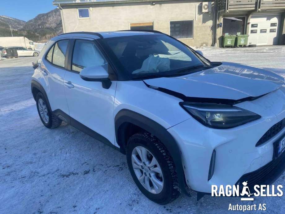 Toyota Yaris Cross (SUV) 2021-->> , Motorkode: M15A-FXE|1NM|1MM, Girkassekode: 