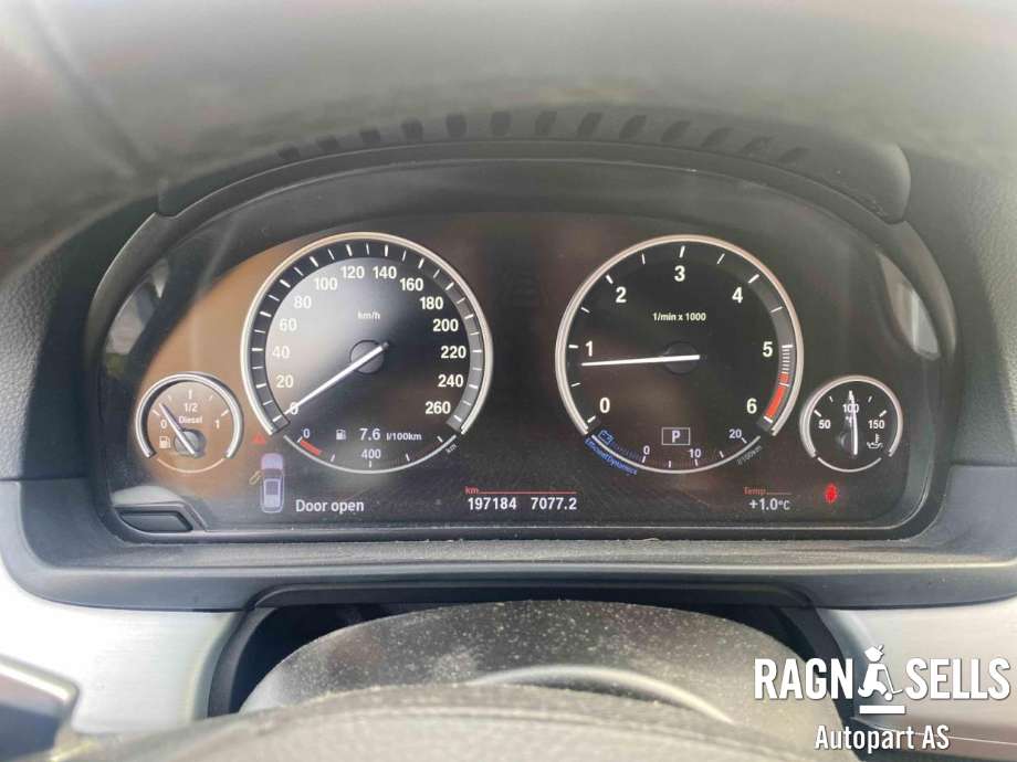 BMW 5-Serie 2010-2017 (F10/F11) delebil , Motorkode: N47D20C, Girkassekode: 